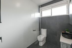 Prickly Pear Stays in Adamstown