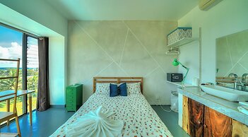 Maui Bay Home Stay Villa