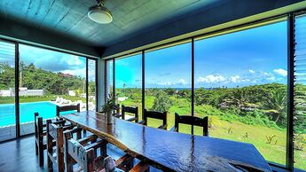 Maui Bay Home Stay Villa