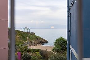 Windermere House - Sea Views Close to Harbour