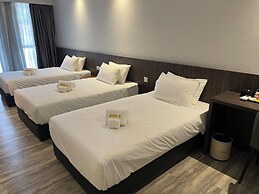 Roxy Hotel Siniawan