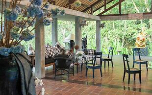 Dua Dari, a Residence by Hadiprana