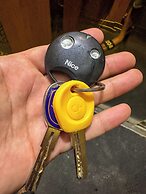 Luxoria home - 2 min to corniche