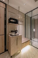 iRest Signature Ba Dinh Lakeside