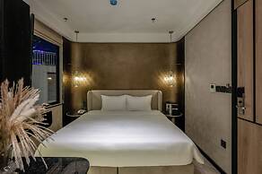 iRest Signature Ba Dinh Lakeside