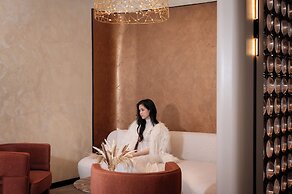 iRest Signature Ba Dinh Lakeside