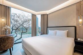 iRest Signature Ba Dinh Lakeside