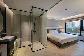 iRest Signature Ba Dinh Lakeside