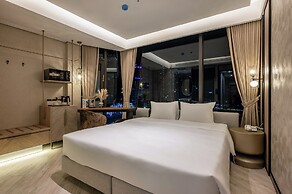 iRest Signature Ba Dinh Lakeside