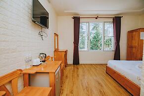 Thanh Loan Hotel DL - by Bay Luxury