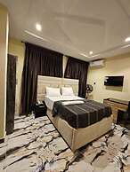 Tm arena hotel and suites