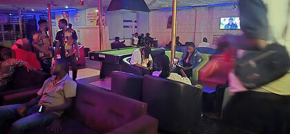 Tm arena hotel and suites