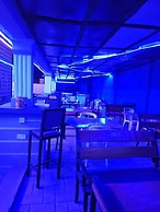 Tm arena hotel and suites