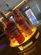 Tm arena hotel and suites