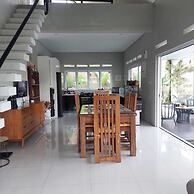 A&T House - Sukabumi