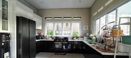 A&T House - Sukabumi