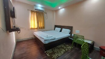 Goroomgo Hotel Aradhya Puri