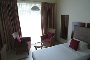 Hotel Devaragam