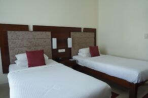 Hotel Devaragam