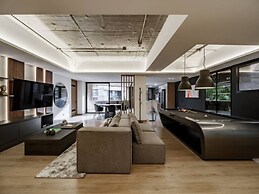 Forever W&L Building