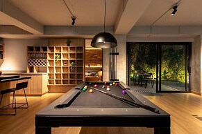 Forever W&L Building