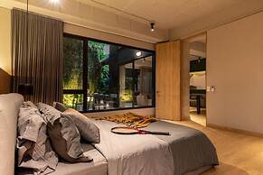 Forever W&L Building