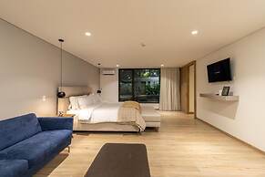 Forever W&L Building