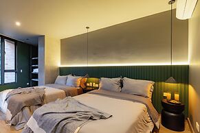 Forever W&L Building