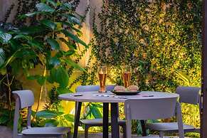 Forever W&L Building