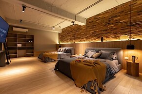 Forever W&L Building