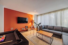 Forever W&L Building