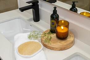 Forever W&L Building