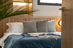 Forever W&L Building