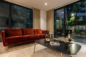 Forever W&L Building