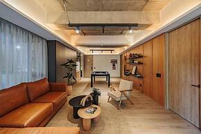 Forever W&L Building