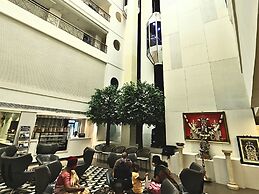 D.R Utthama Nellore AM Hotel Kollection