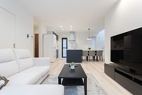 Mova Villa Okino