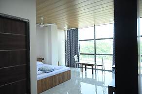 Hotel Hill View Grandeur