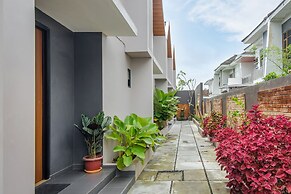 Calma Jawon Villa Bantul Jogja