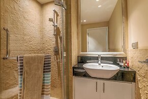 Serviced 2 Bed Superior Skyvillas