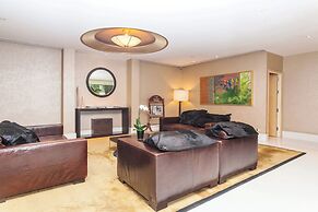 Serviced 2 Bed Superior Skyvillas