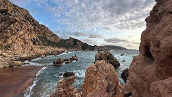 Villa L'incantu, Costa Paradiso, Sea View