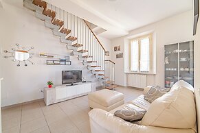 Mamo Florence - Mosse Bridge Apartment