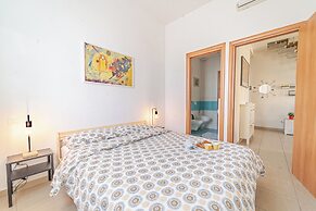 Mamo Florence - Mosse Bridge Apartment