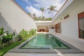 Ritual Retreat Cemagi