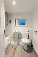 Platform City Studio Apartment 9