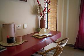 Vana by Loka - Self Catered Studios