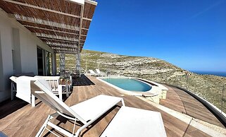 Prestigious Villa Olimpo With Pool And Sea View