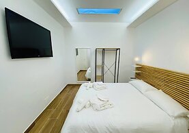 Prestigious Villa Olimpo With Pool And Sea View