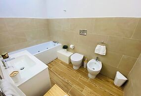 Prestigious Villa Olimpo With Pool And Sea View